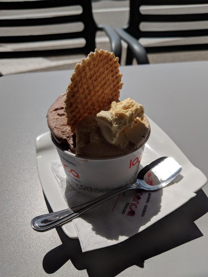 Turo De Tjelle Lägenhet L'Ampolla Exteriör bild